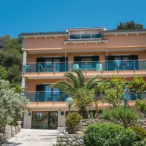 https://apartmani-glavan.primorje-gorskikotar.com